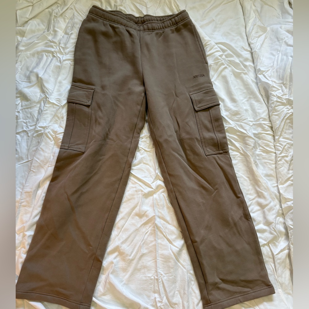 Aritzia Taupe Sweatfleece Joggers